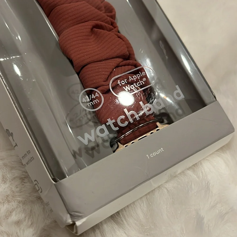Target HeyDay Apple Watch Scrunchie Band, NWT